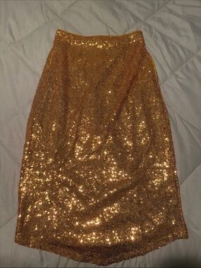 A Classy Chic Boutique Gold Sequin Midi Skirt Beautiful